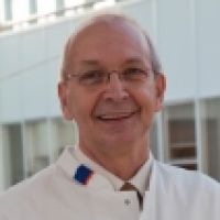 Dr. Paul Broens Dr. Paul Broens